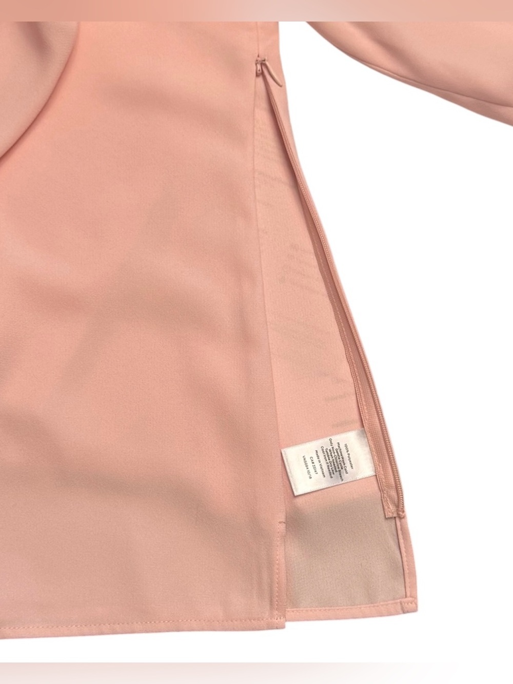 Talbots popover blouse in a soft blush pink Medium Petite - Picture 3 of 4